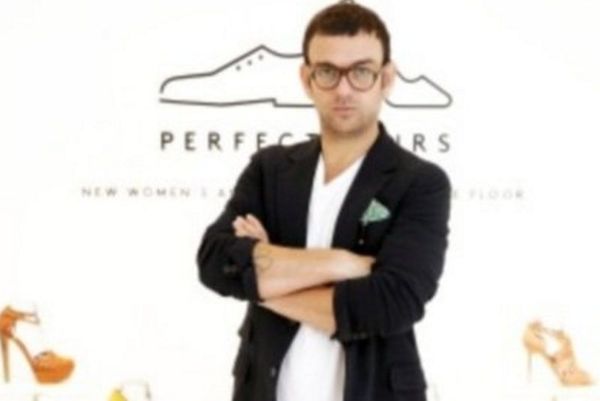 Γιατί η ψυχολογία των γυναικών αλλάζει ανάλογα με τα παπούτσια τους; 