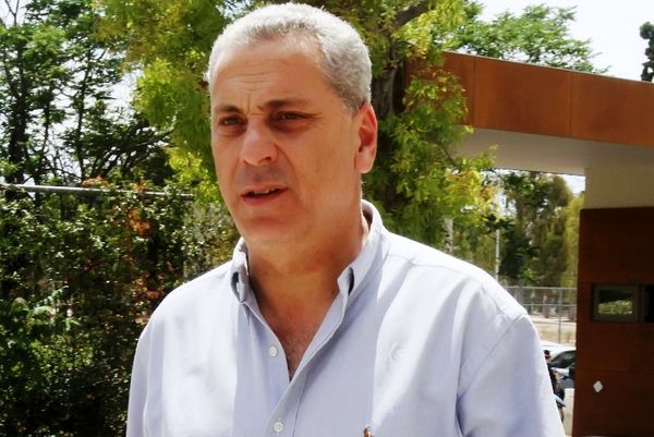 Δημητρέλος: «Δεν βοηθούν εκλογές και μεταγραφολογία»