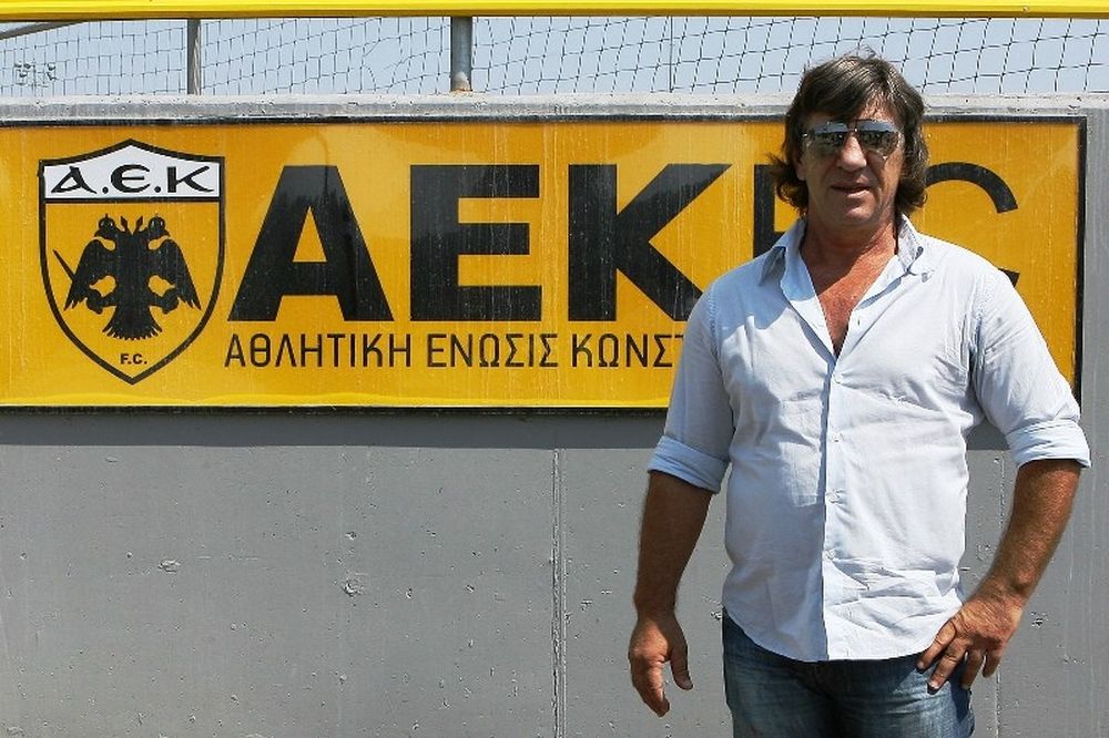 Διευκρίνηση Μαύρου για τις πωλήσεις παικτών