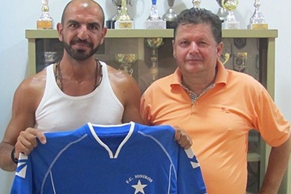 Στον Ιωνικό ο Μωυσιάδης!