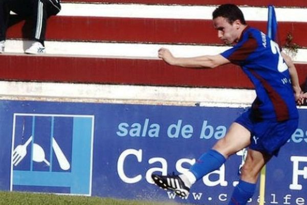 Συμφώνησε με Κάντο ο Αστέρας