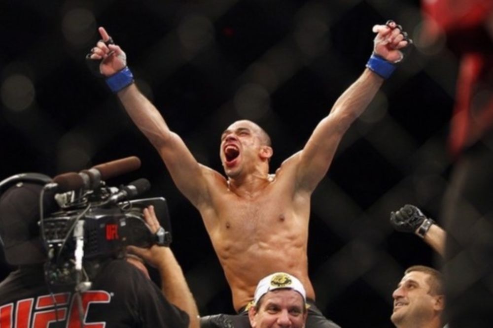 Δίνει ματς σαν Interim Champion o Renan Barao