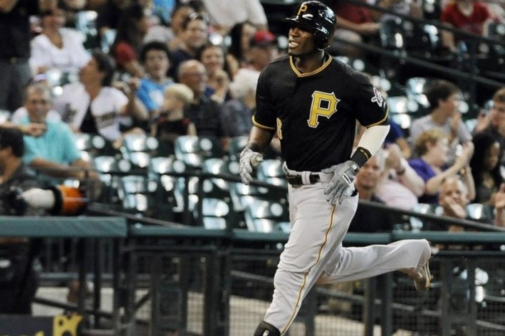 Home run του Starling Marte στην πρώτη ρίψη!