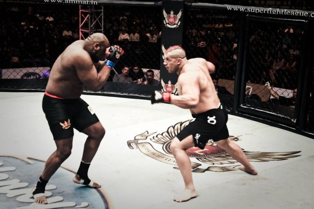 Διαλύεται το Super Fight League