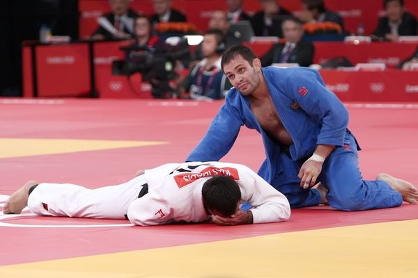 Λονδίνο 2012-Τζούντο: Μόνο ο Ντενίσοφ σώζει την παρτίδα