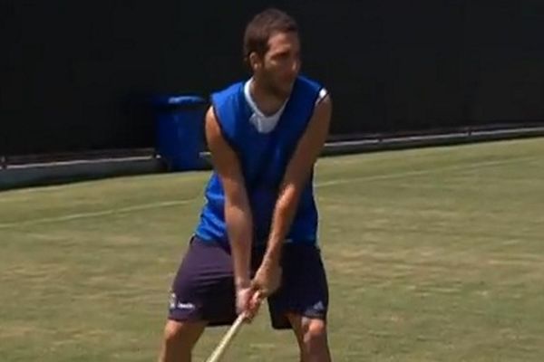 Η ποδοσφαιρική Ρεάλ Μαδρίτης παίζει baseball (video)