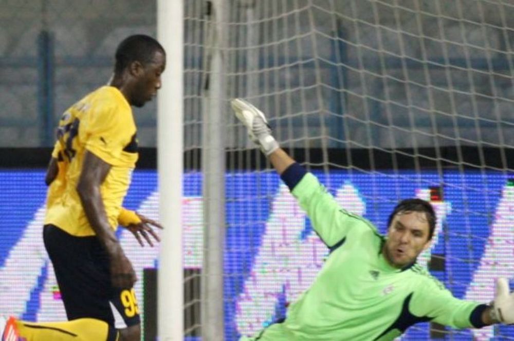 Βήμα ομίλων για την ΑΕΛ