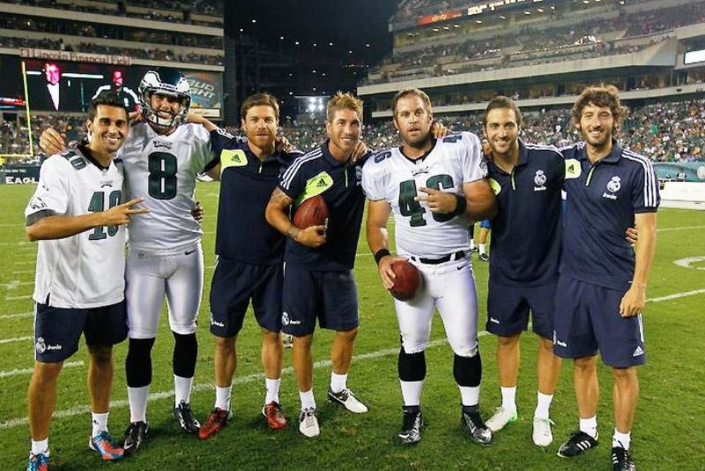 Έπαιξαν football οι παίκτες της Ρεάλ (photos+video)