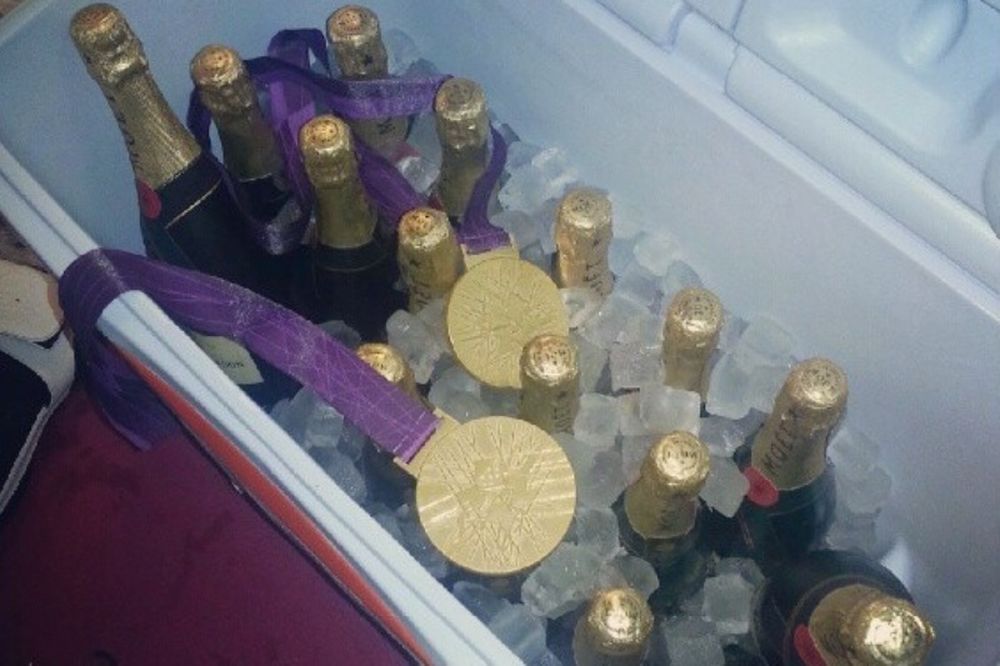  Έβαλε το χρυσό στον πάγο ο Λεμπρόν! (photos)