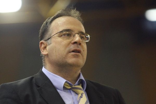 Πιέζει, ανεπιτυχώς, ο Πανιώνιος