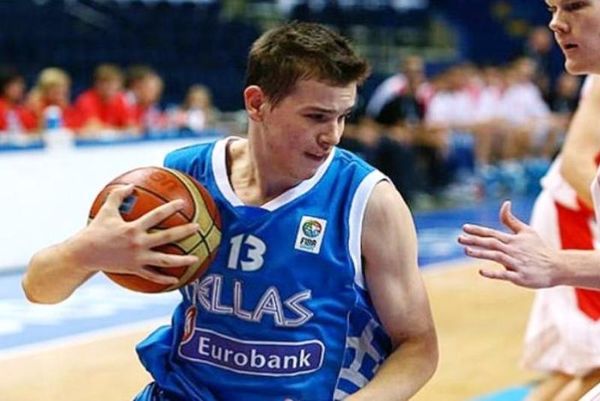 Νίκη ελπίδας για την Εφήβων κόντρα στην Ουκρανία (video)