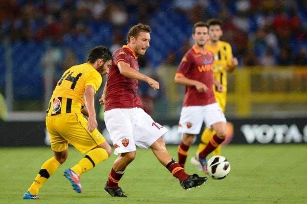 Πλήρωσε τα λάθη του ο Άρης, 3-0 από τη Ρόμα (video)