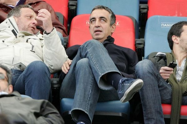 Τσακίρης: «Κάποιοι έχουν μικρές τσέπες, αλλά μεγάλο στόμα»