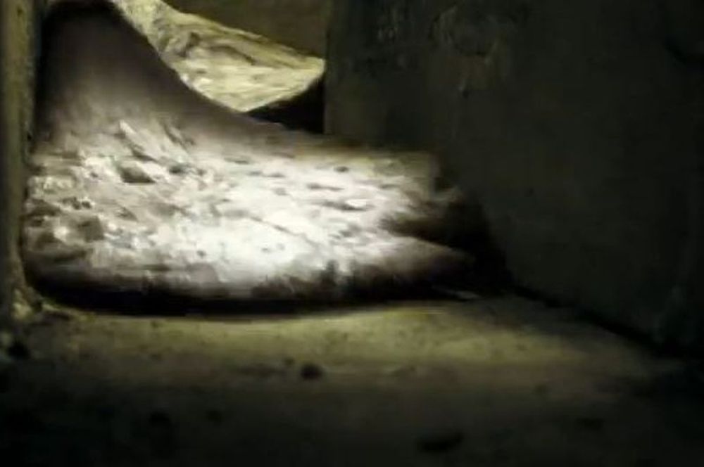 Tην «τσιμέντωσαν» (video)