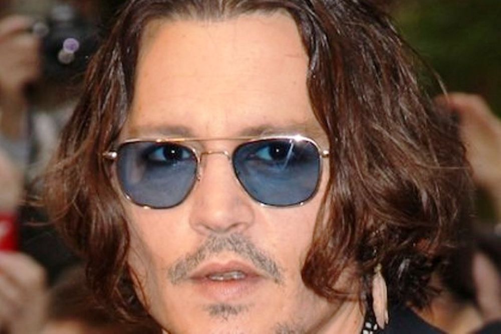 Ο Johnny Depp θέλει πίσω τη Vanesa Paradis (;) 