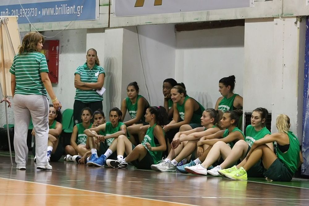 Προπόνηση και αγιασμός στον Παναθηναϊκό (photos)