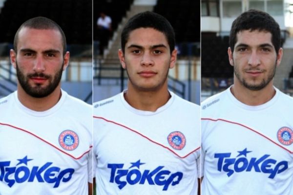 Τρεις επαγγελματίες στην Κέρκυρα