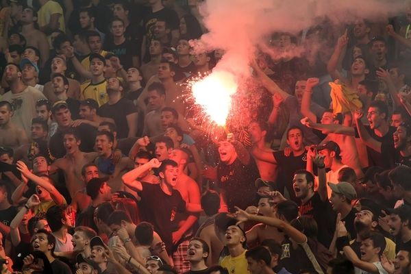 Τα πρώτα πρόστιμα και δύο αναβολές!