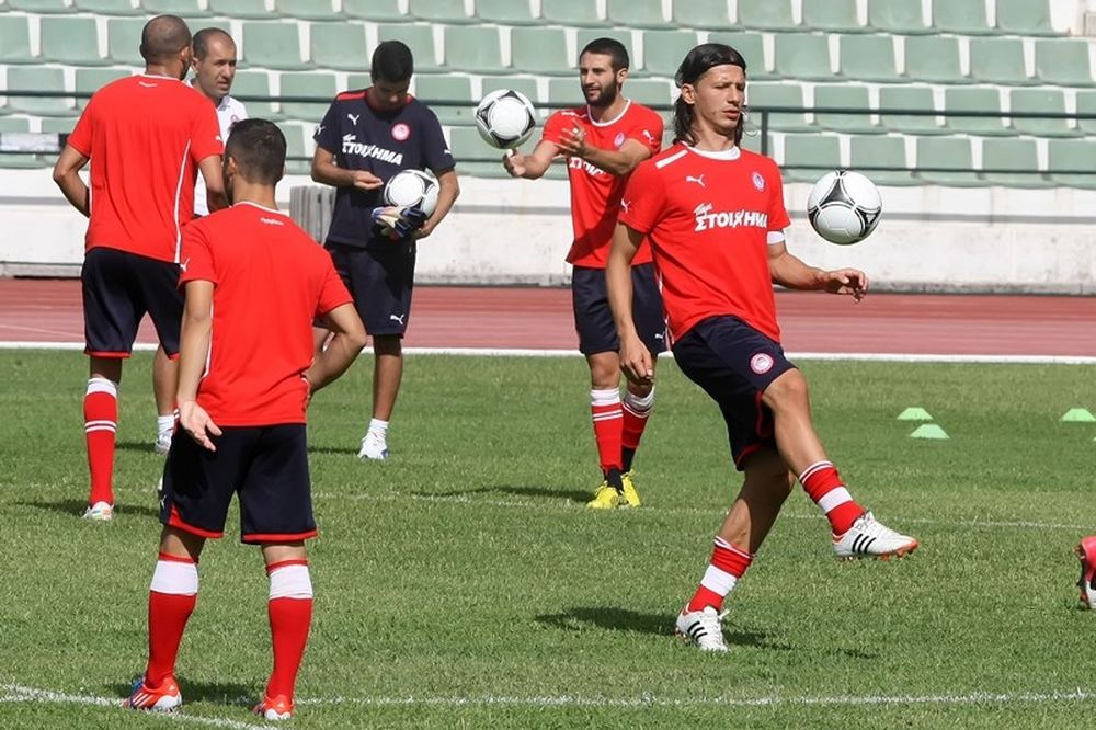 Ολυμπιακός: Προπόνηση, Λεβαδειακός και Τσάμπιονς Λιγκ...