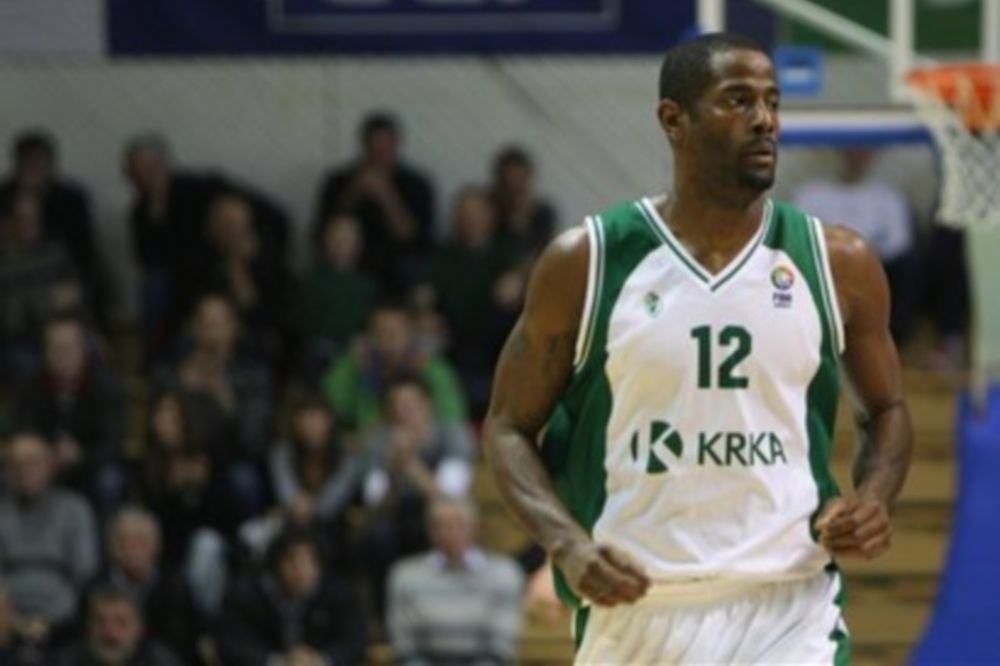 Ξεκίνησε προπονήσεις ο Μπούκερ 