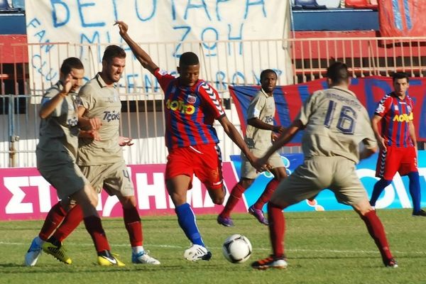 Φτερούγισμα κορυφής ο Πανιώνιος, 1-0 τη Βέροια!