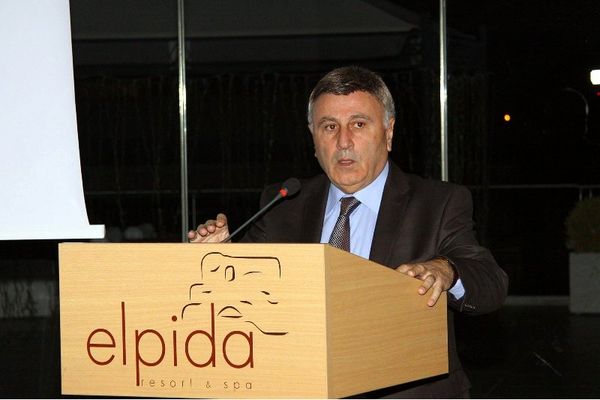 Οργανώνεται ο Πανσερραϊκός