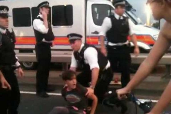 Κατηγορούμενοι για δολοφονία τέσσερις οπαδοί της Αρσεναλ