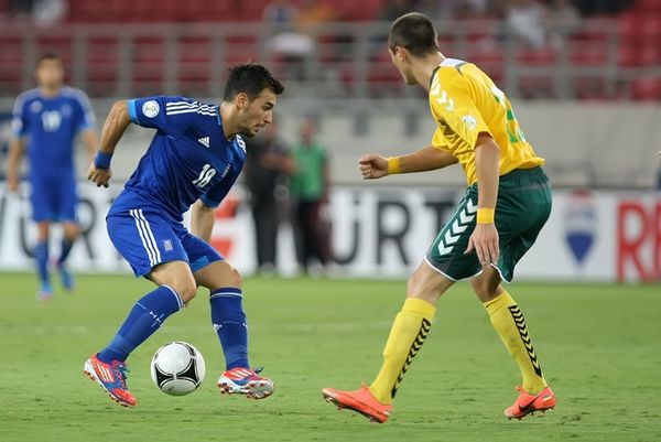 Με γκολάρες Νίνη-Μήτρογλου, 2-0 η Ελλάδα τη Λιθουανία