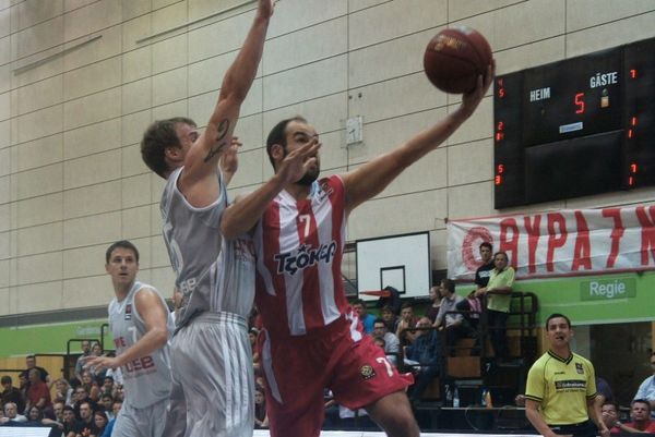 Ολυμπιακός: Με το... δεξί στη Νυρεμβέργη (photos) 