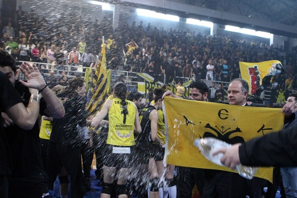 ΑΕΚ: Παπαδημητρίου: «Ο κόσμος η επιτυχία της ΑΕΚ!»
