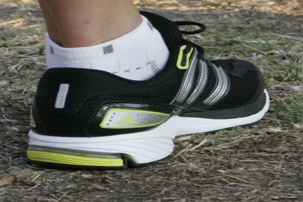 Γνωρίστε τα νέα παπούτσια «Response Cushion 21» της adidas