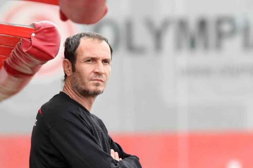 Αλεξανδρής: «Χρειάζεται δυνατό τον Ιμπαγάσα ο Ολυμπιακός»