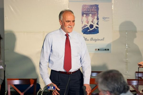 Στηρίζουν Σεβαστή οι Λαμπράκης, Κουρέλλος