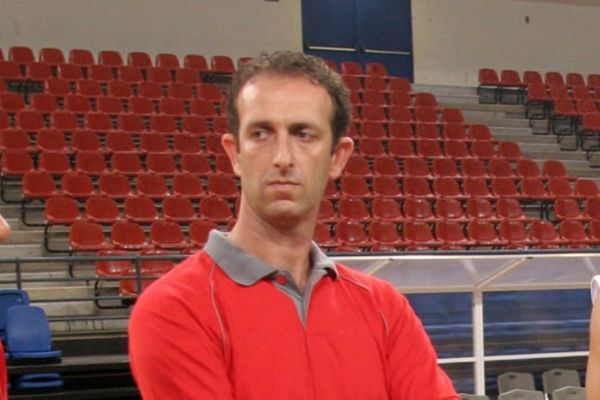 Χουγκάζ: «Ευκαιρία να χτιστεί κάτι καινούριο»