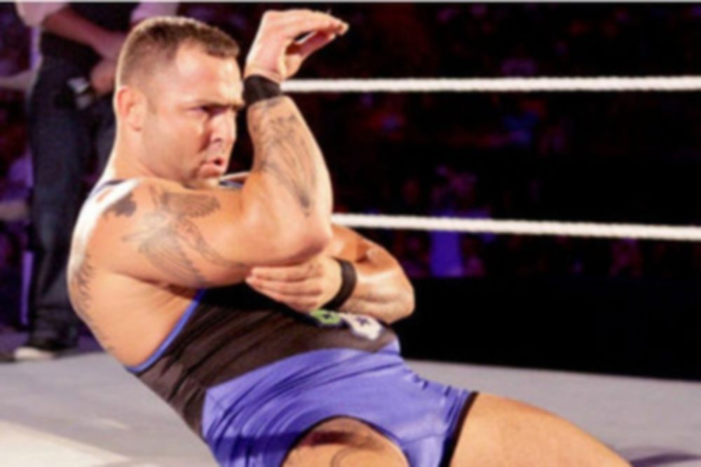 Saturday Morning Slam: Η «cobra» του Santino