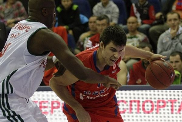 ΤΣΣΚΑ Μόσχας: Η κατάκτηση του Γκομέλσκι Καπ και η φιέστα (video)