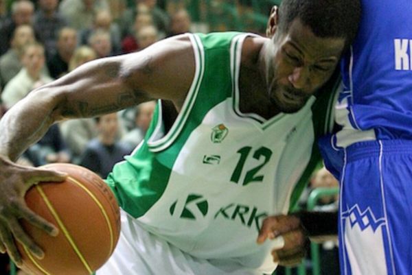 Πανιώνιος: «Χαζομπαμπάς» ο Μπούκερ