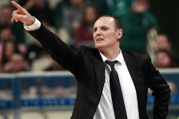 Ιβάνοβιτς: «Πρέπει να παίξουμε με υπομονή»