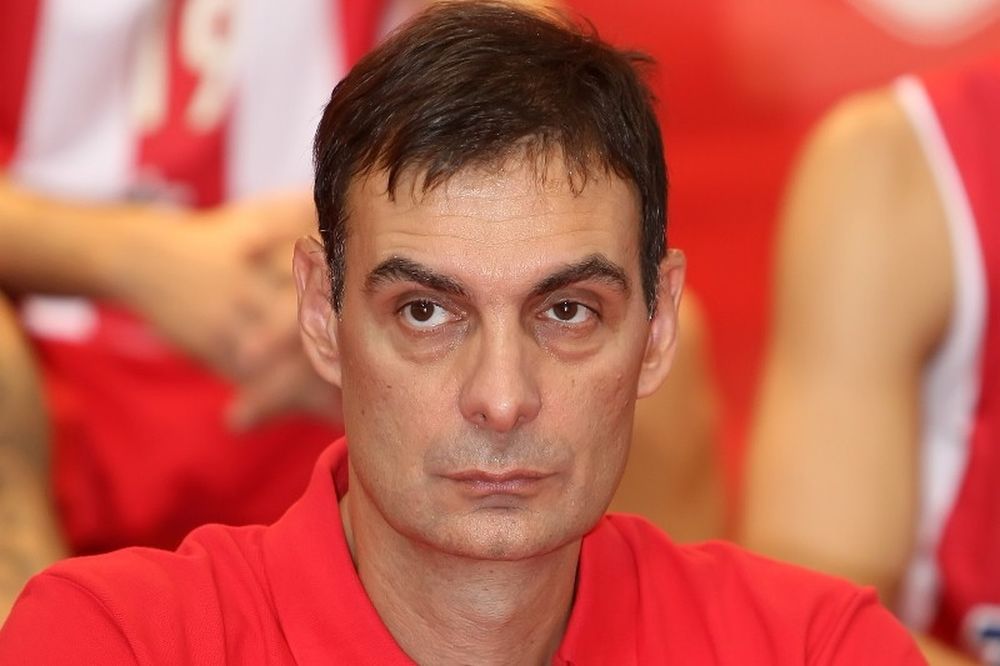 Μπαρτζώκας: «Φτιαγμένος για τίτλους ο Ολυμπιακός» (photos)