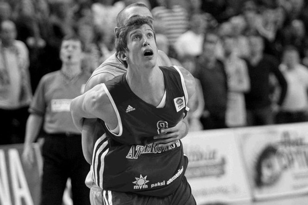 Έφυγε από τη ζωή ο Μόργκεν