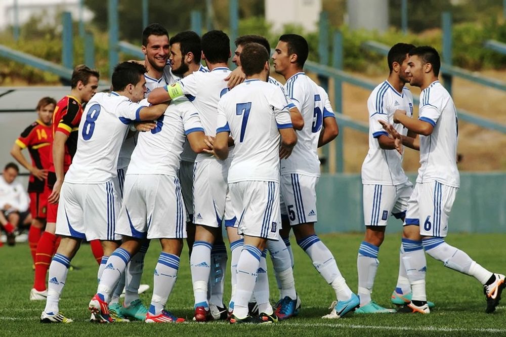 Εύκολη νίκη για την Ελπίδων! (photos)