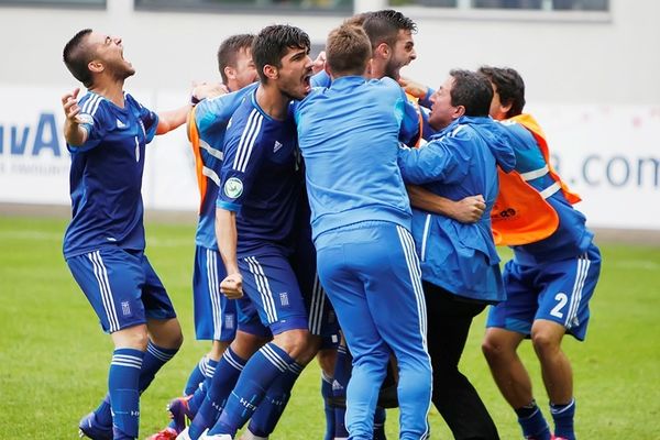 Μεγάλη νίκη για τους Νέους, 2-0 τη Β. Ιρλανδία