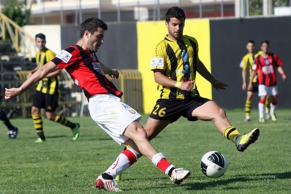 Football League: Στις... φλόγες Πάτρα και Κατερίνη