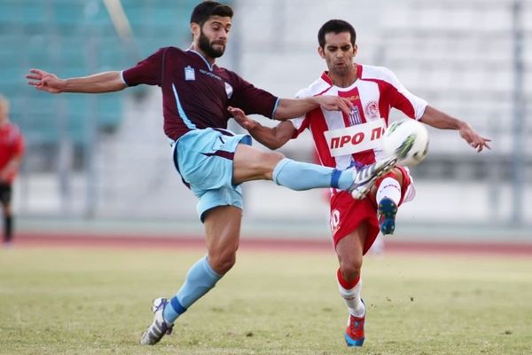 Διακοπές και… ισοπαλία (1-1) στο Βόλο για Ολυμπιακό και Καλλιθέα
