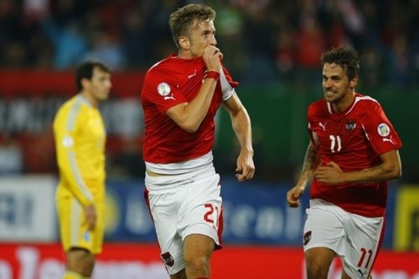 «Ξεμπούκωσε» η Αυστρία, 4-0 το Καζακστάν