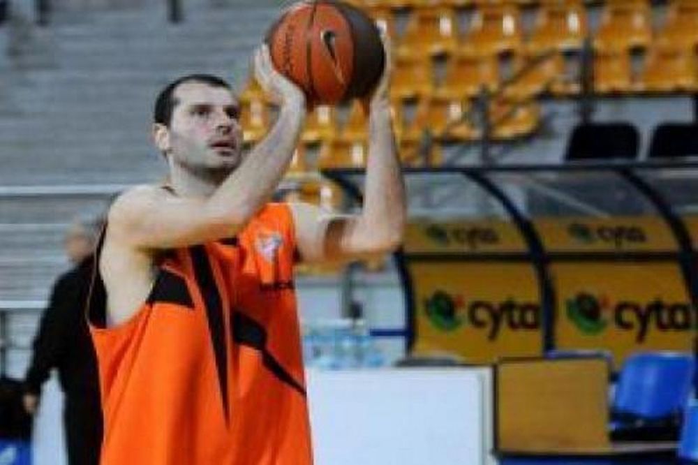 Κακιούζης: Ανακοινώθηκε από την Σαβ Βακαλό