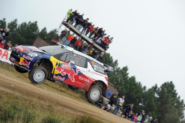 WRC: Έσπασε το… ρόδι ο Χιρβόνεν