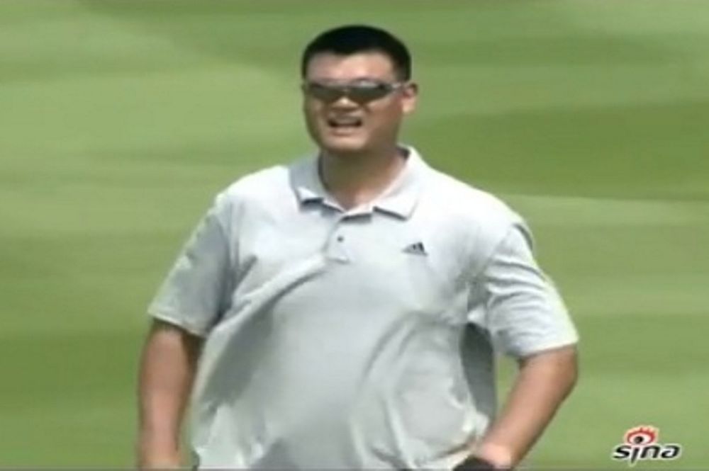 Γιάο, άσε το γκολφ και γύρισε στο μπάσκετ (video)