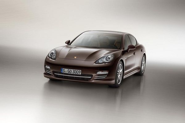 Porsche Panamera Platinum Edition