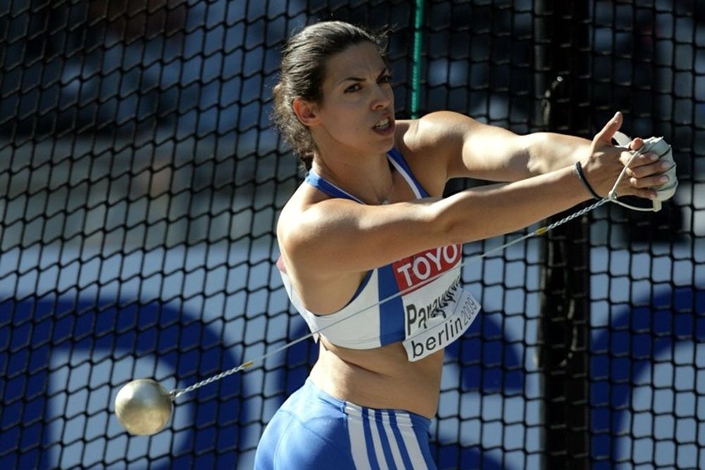 Εξαφάνισαν τις σφύρες της Παπαγεωργίου!